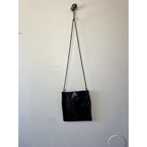 Free People Leather Cross Body Green & Brown Sneak Print Magnetic Closure Purse - Picture 2 of 16